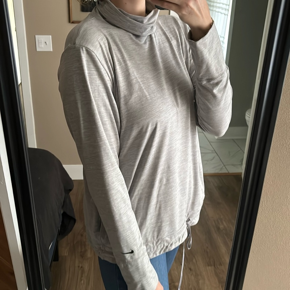 Nike Scowl Neck Lightweight Sweatshirt
